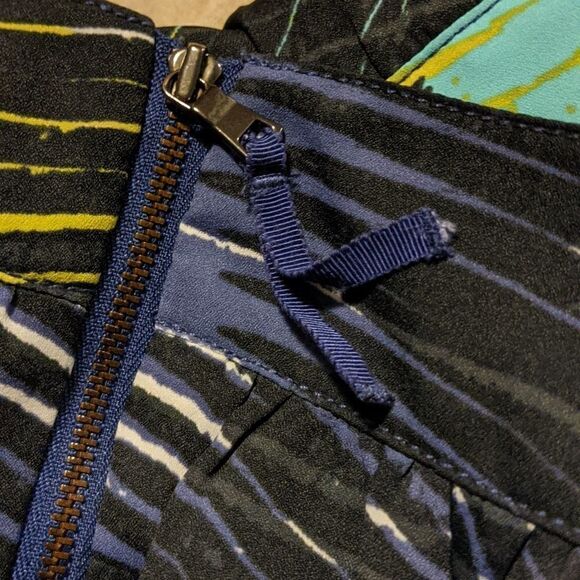 ANN Taylor Loft 8 lined skirt tropical look lightweight flattering club summer - Picture 9 of 9